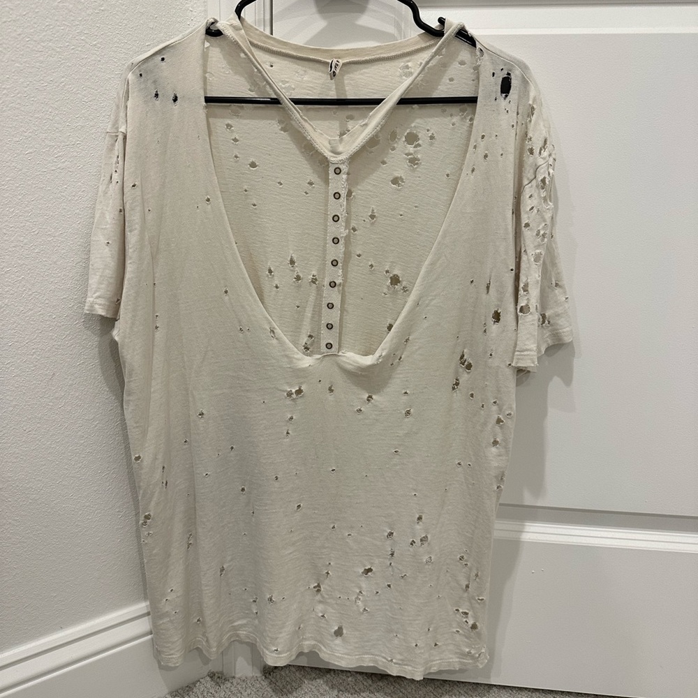 Emma & Sam Oversized Distressed Tee